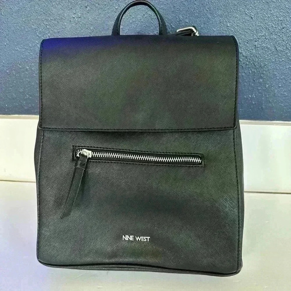 Nine West Handbags - Nine West black woman backpack